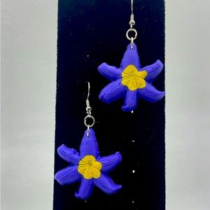 Purple flower clay earring